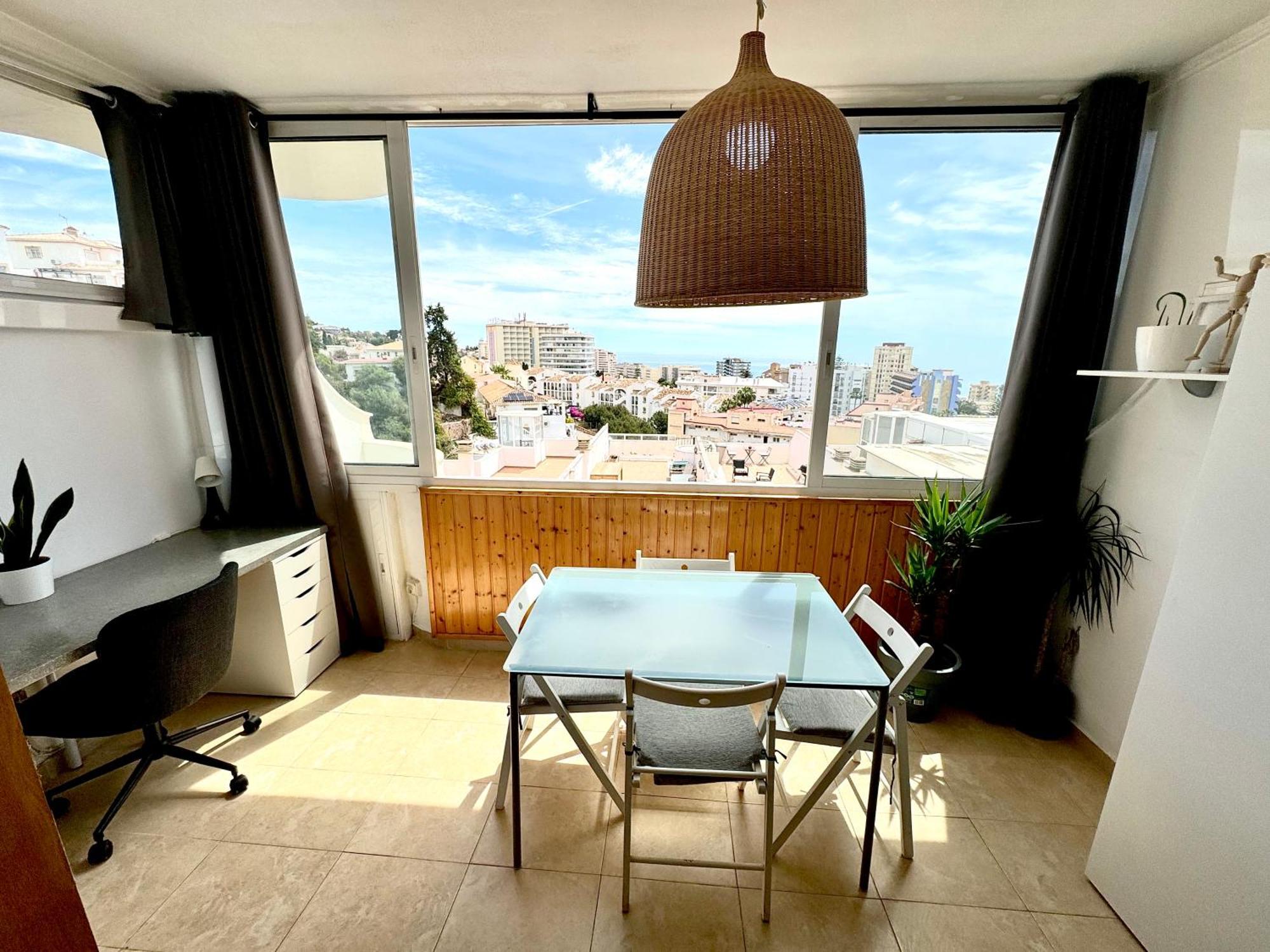 Cozy Fuengirola Apartment With Sea View & Pool Exterior foto